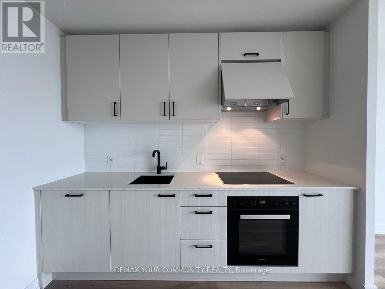 3708 - 1 Quarrington Lane, Toronto, Ontario  M3C 0S4 - Photo 10 - C13064314