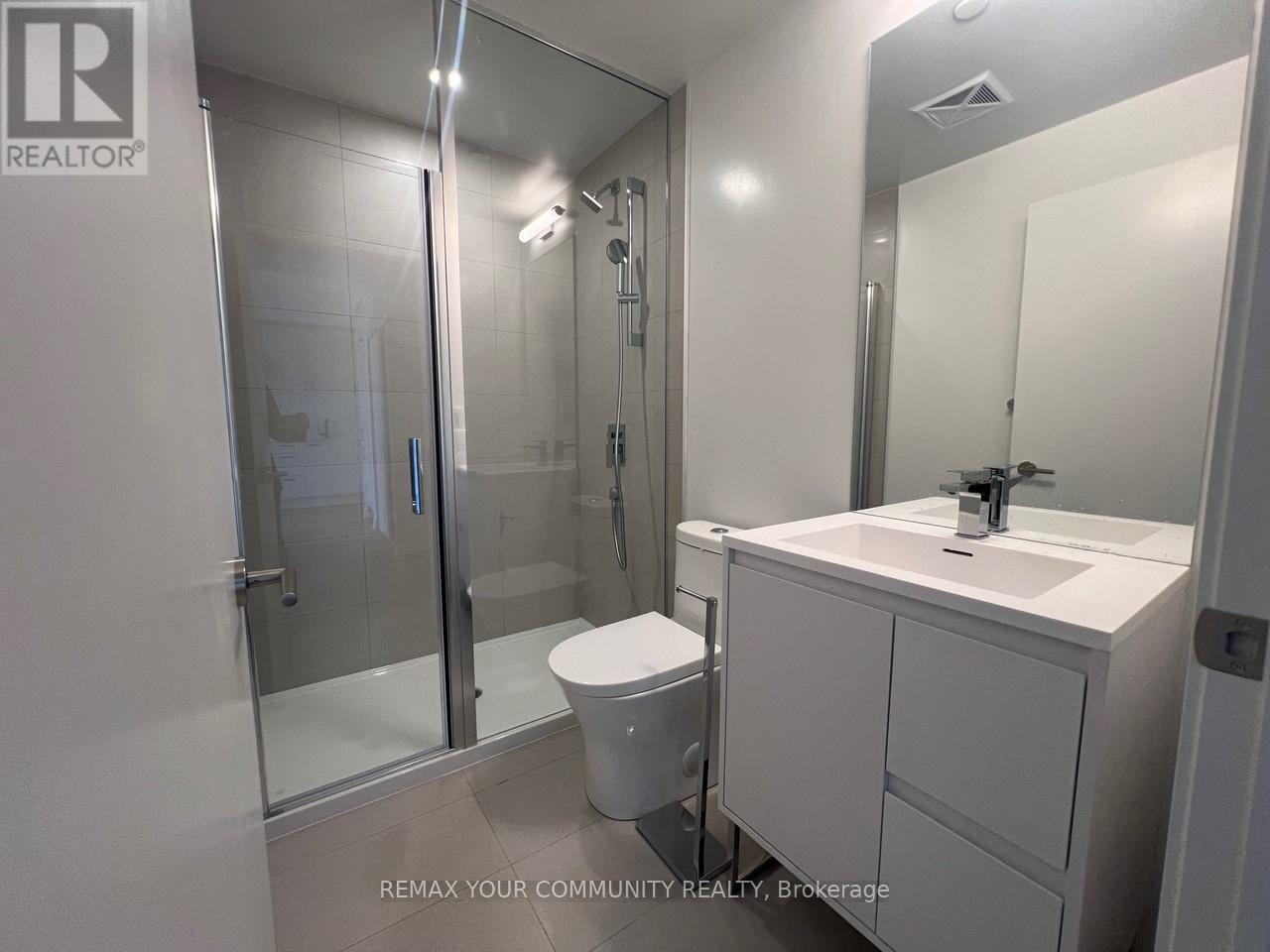 3708 - 1 Quarrington Lane, Toronto, Ontario  M3C 0S4 - Photo 17 - C13064314