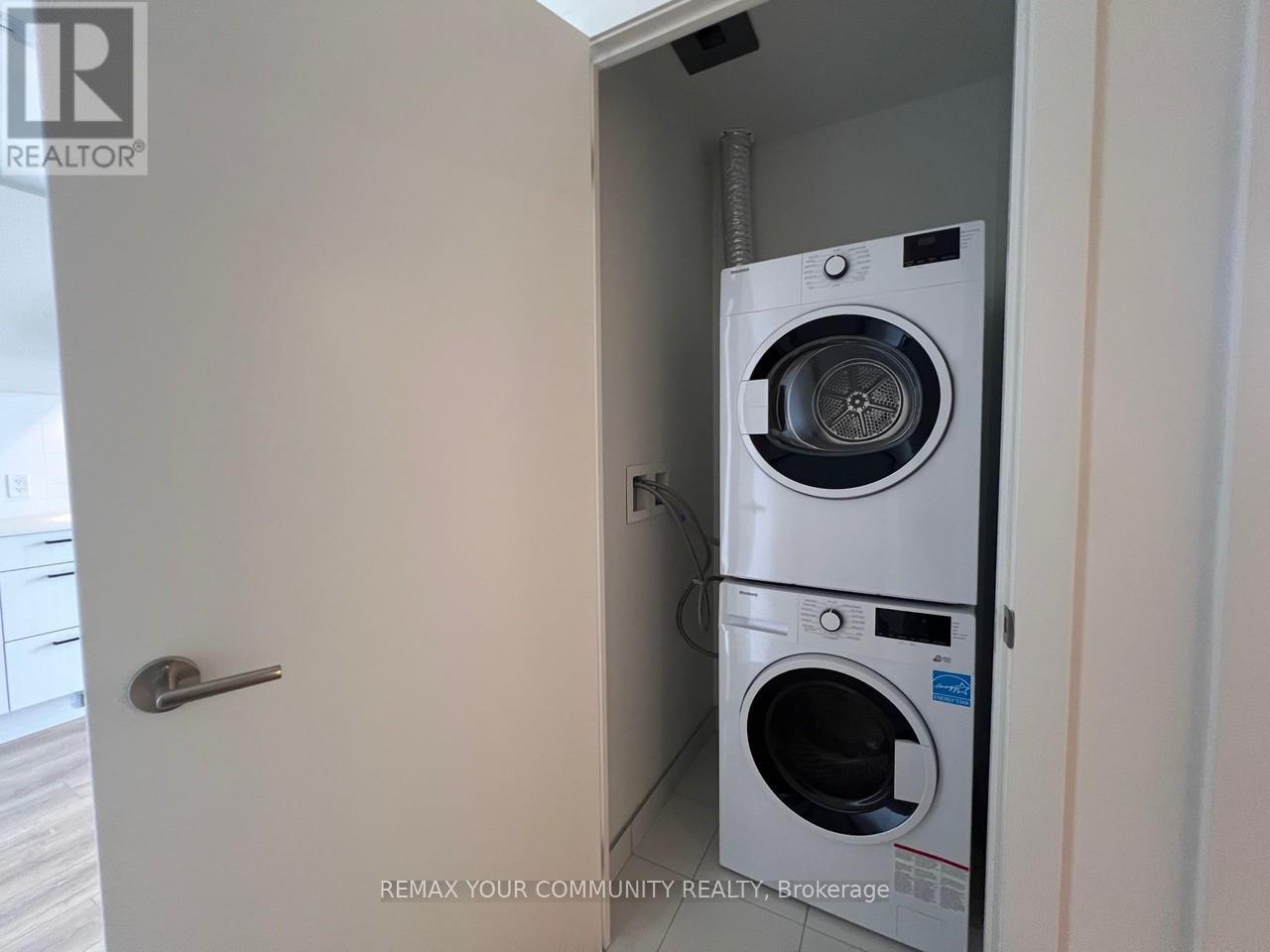 3708 - 1 Quarrington Lane, Toronto, Ontario  M3C 0S4 - Photo 28 - C13064314