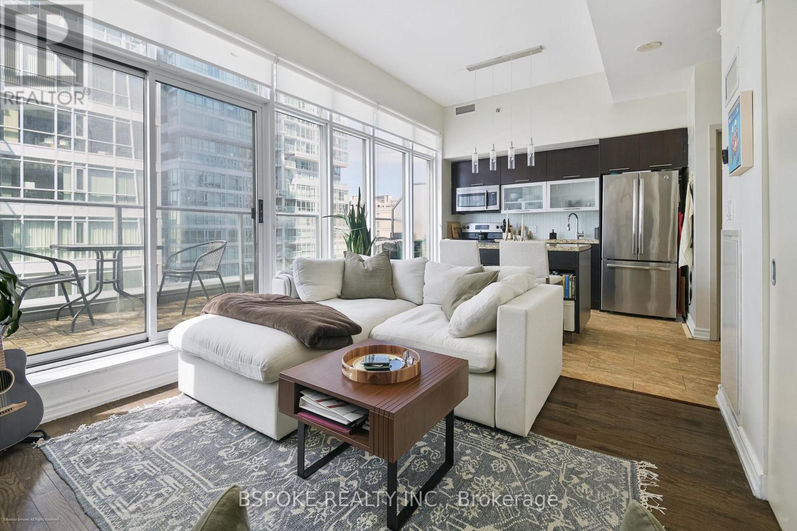 Uph7 - 21 Nelson Street, Toronto, Ontario  M5V 3H9 - Photo 1 - C13064324