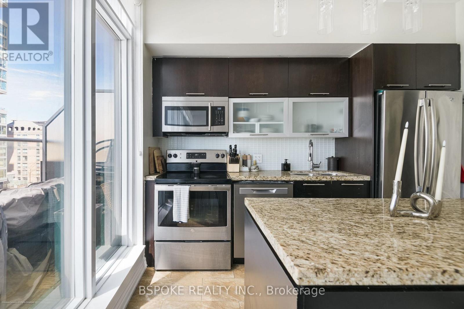 Uph7 - 21 Nelson Street, Toronto, Ontario  M5V 3H9 - Photo 10 - C13064324