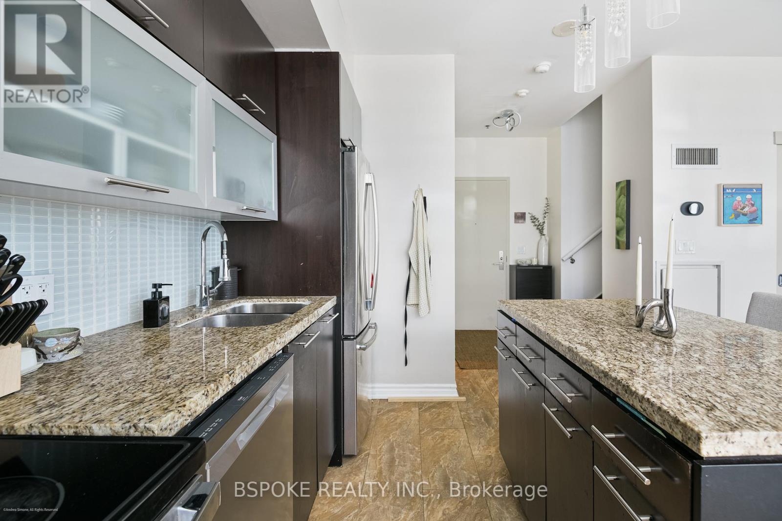 Uph7 - 21 Nelson Street, Toronto, Ontario  M5V 3H9 - Photo 11 - C13064324