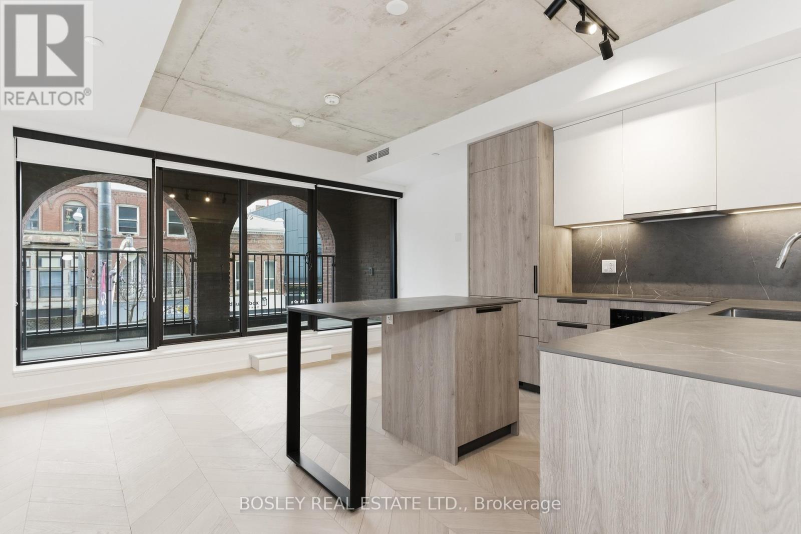 204 - 761 Queen Street E, Toronto, Ontario  M4A 1H3 - Photo 2 - E13064132