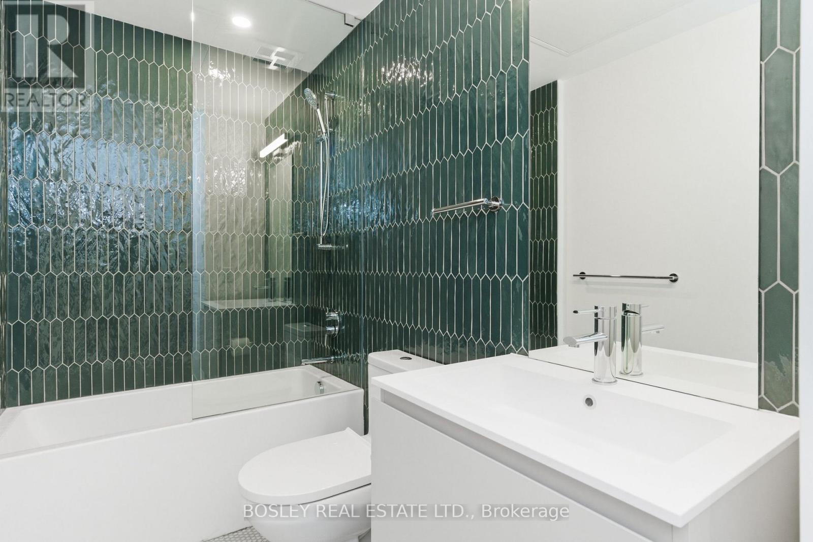 204 - 761 Queen Street E, Toronto, Ontario  M4A 1H3 - Photo 23 - E13064132