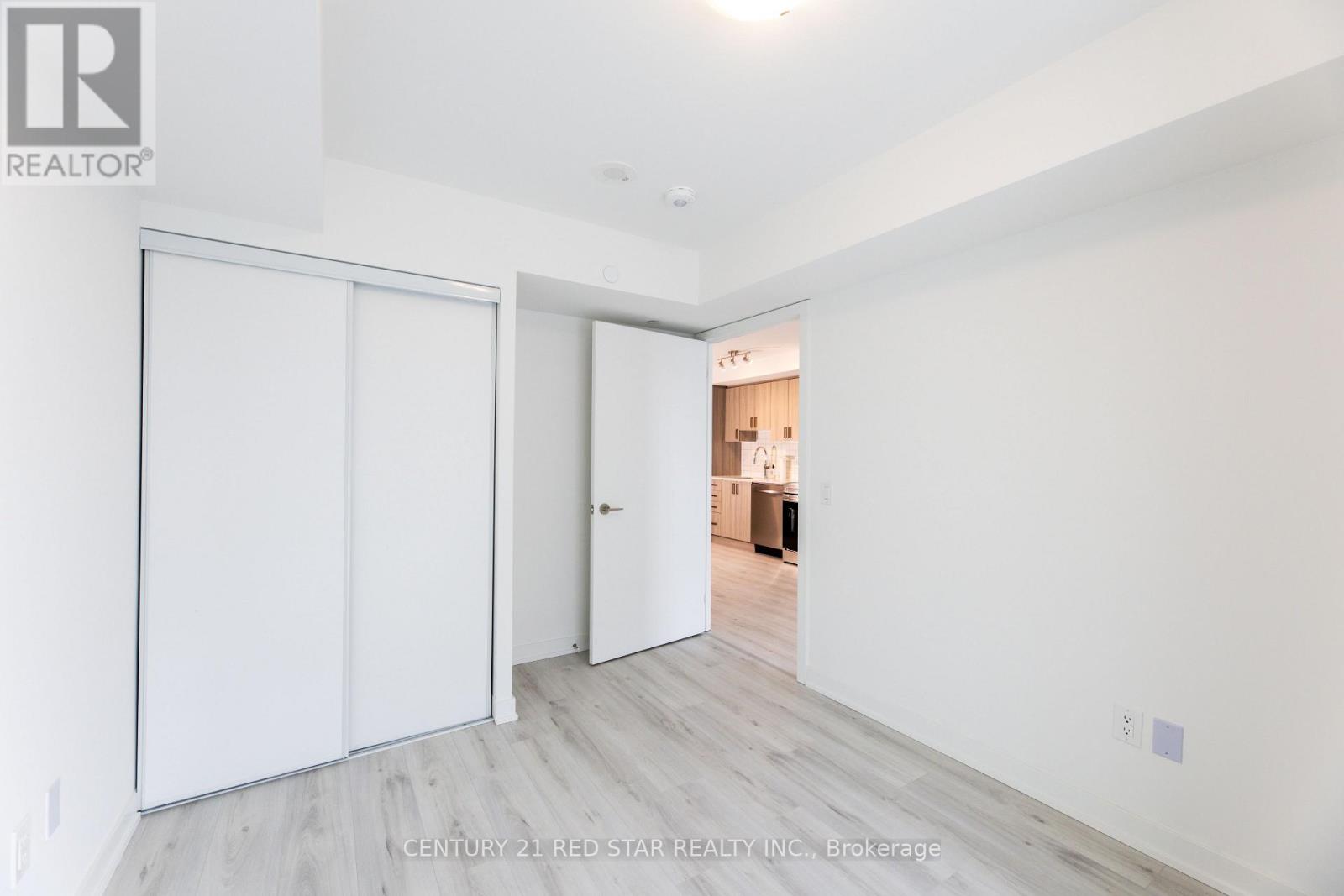 1310 - 1010 Sandy Beach Road, Pickering, Ontario  L1W 0C7 - Photo 17 - E13064178