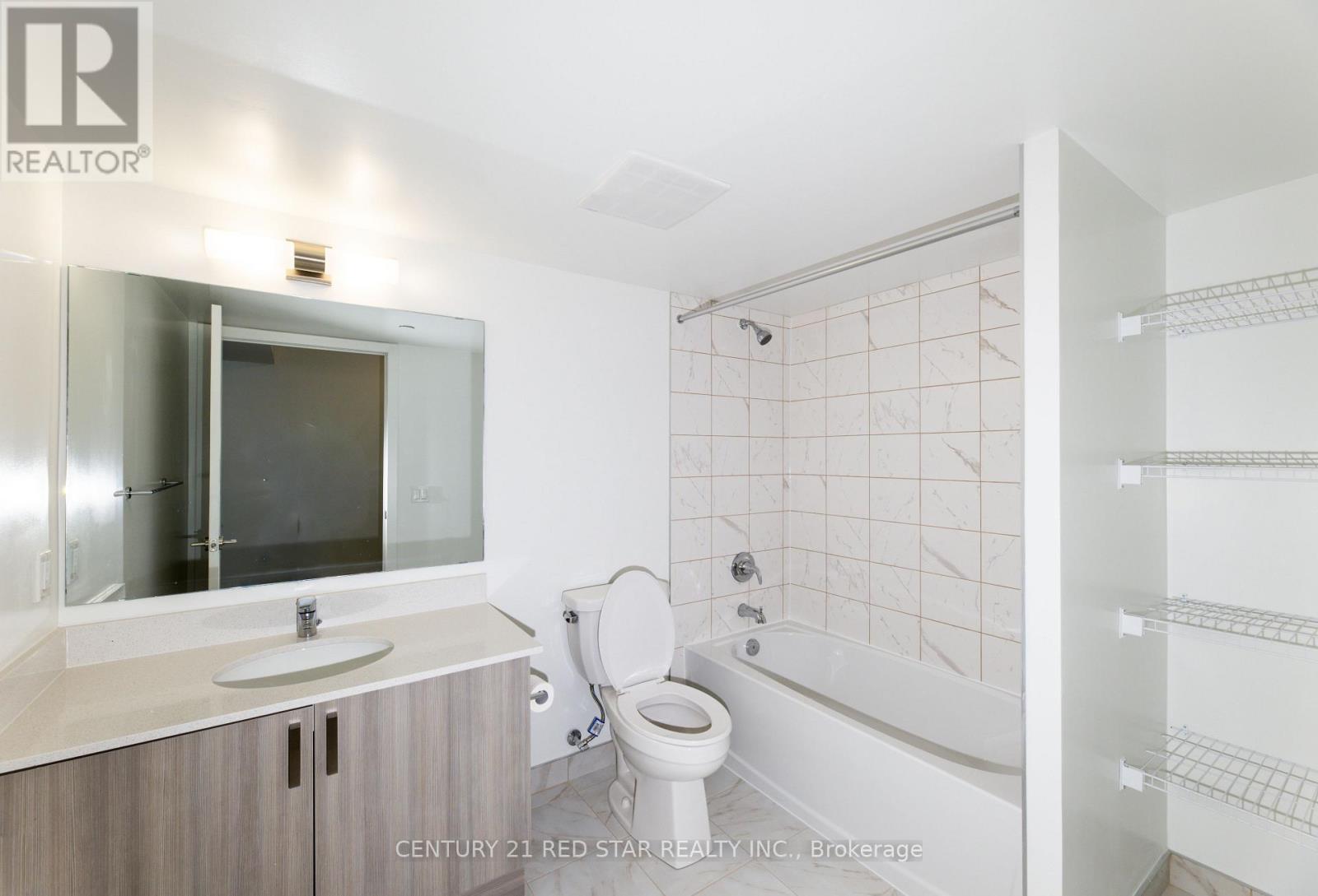1310 - 1010 Sandy Beach Road, Pickering, Ontario  L1W 0C7 - Photo 3 - E13064178
