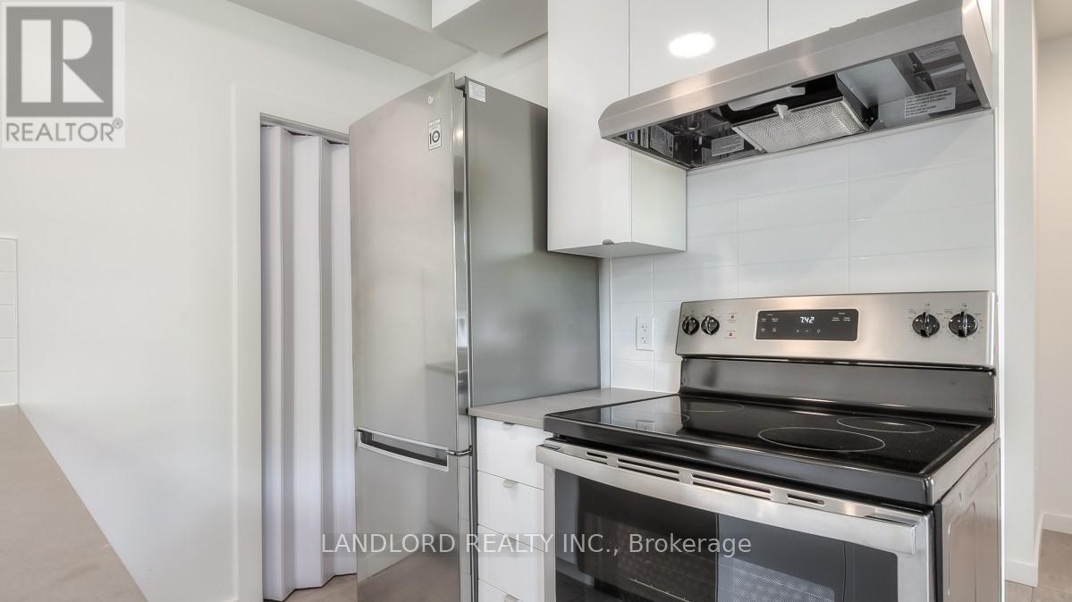 601 Logan Avenue, Toronto, Ontario  M4K 3B9 - Photo 15 - E13064220