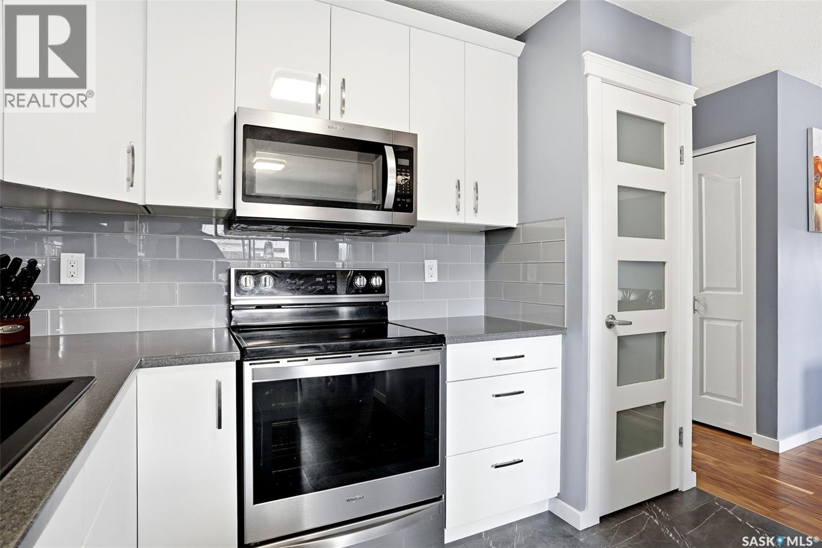 7203 Lawrence Drive, Regina, Saskatchewan  S4X 3X7 - Photo 10 - SK034471