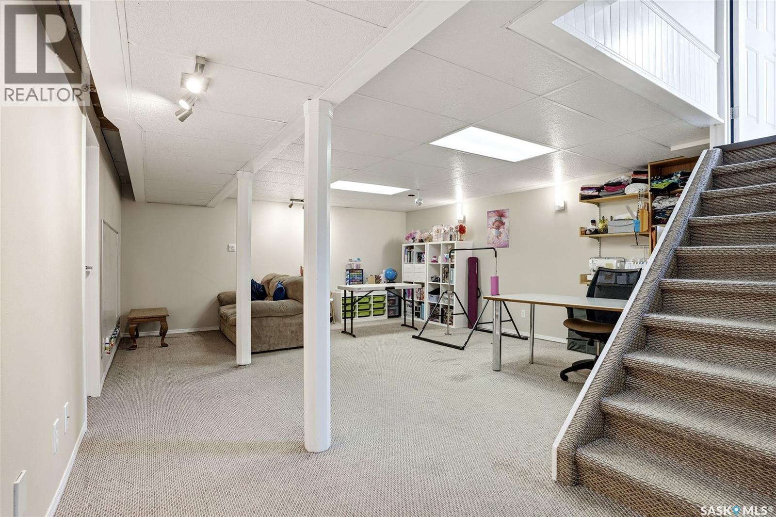 7203 Lawrence Drive, Regina, Saskatchewan  S4X 3X7 - Photo 23 - SK034471