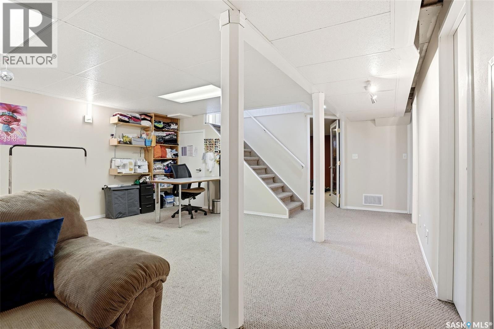 7203 Lawrence Drive, Regina, Saskatchewan  S4X 3X7 - Photo 26 - SK034471