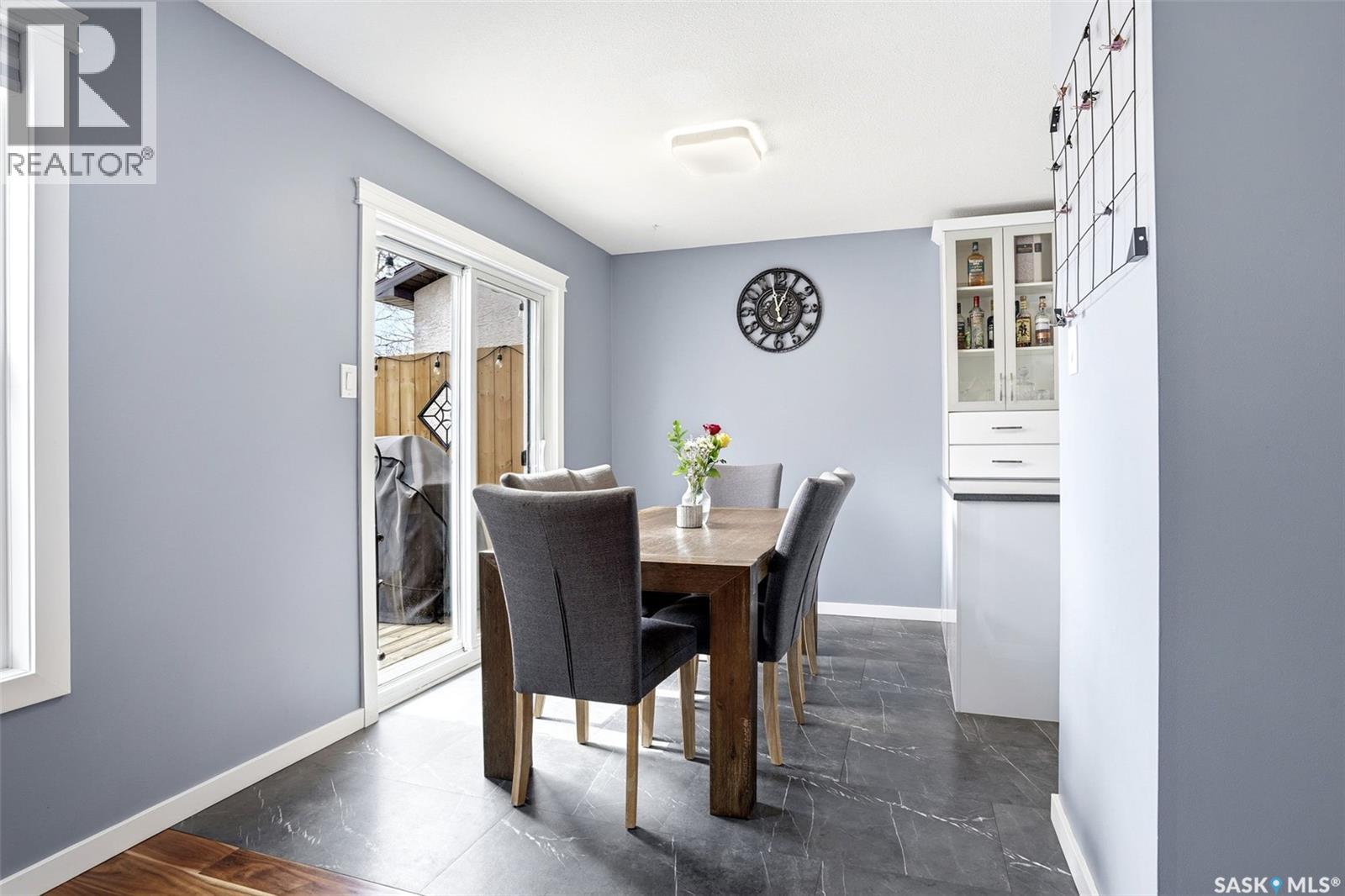 7203 Lawrence Drive, Regina, Saskatchewan  S4X 3X7 - Photo 7 - SK034471