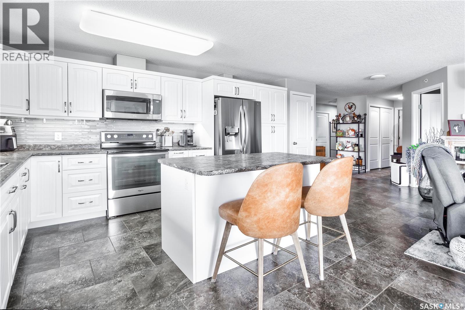 403 2781 Woodbridge Drive, Prince Albert, Saskatchewan  S6V 3Z9 - Photo 2 - SK034466