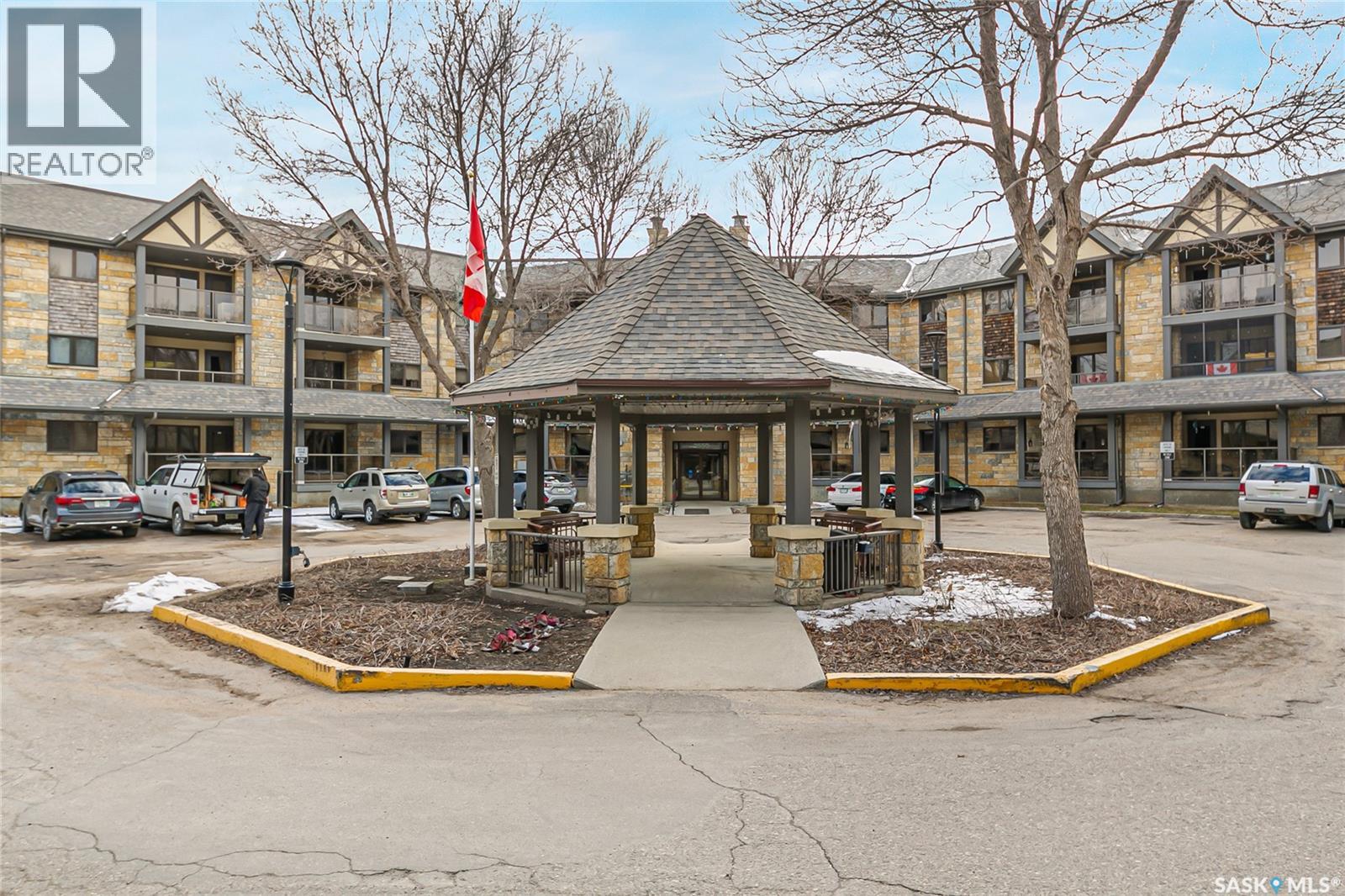 329 2530 25th Avenue, Regina, Saskatchewan  S4S 4E6 - Photo 1 - SK034274