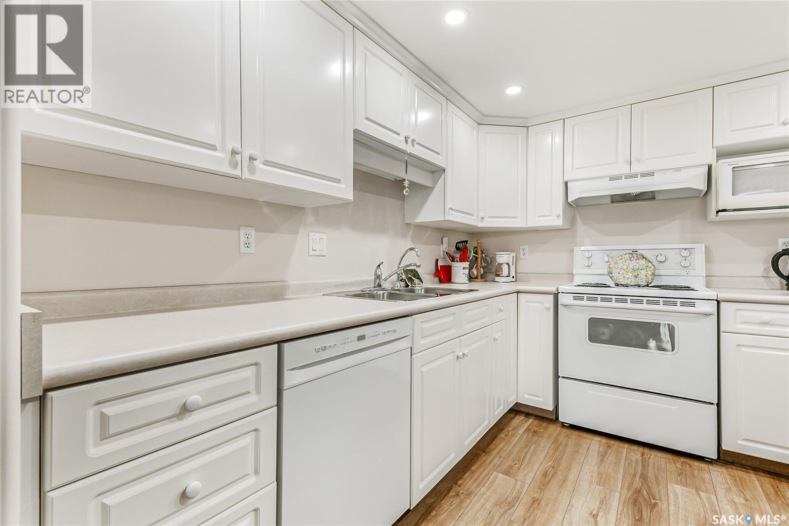 329 2530 25th Avenue, Regina, Saskatchewan  S4S 4E6 - Photo 14 - SK034274