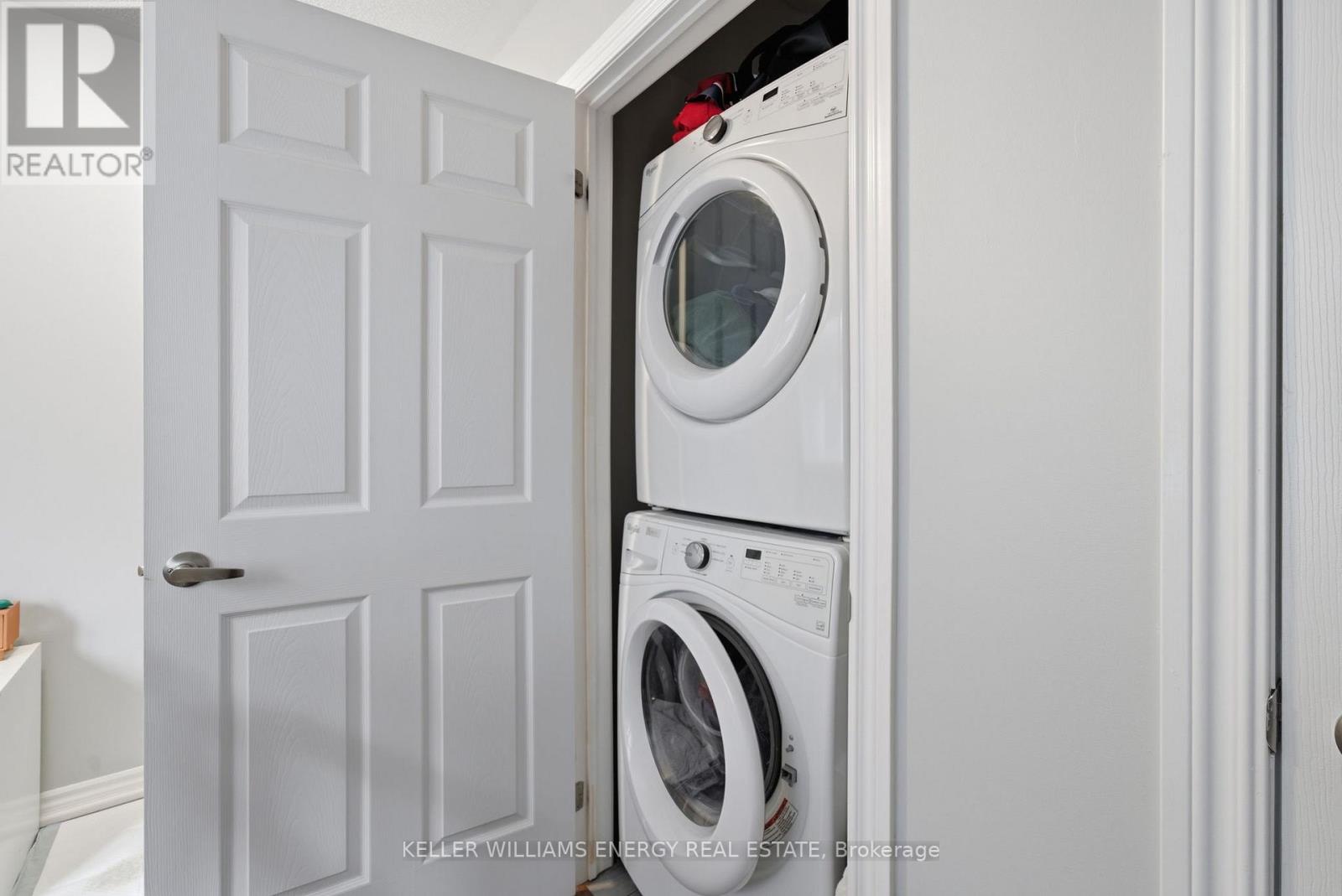 67 Tabaret Crescent, Oshawa, Ontario  L1L 0G5 - Photo 11 - E13062742