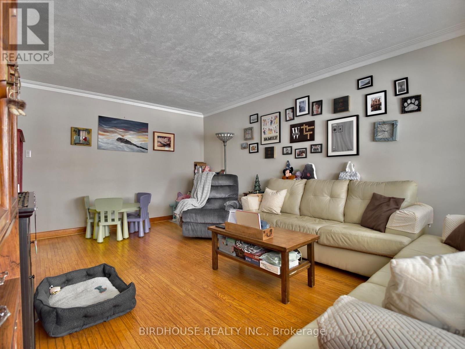 119 Regent Street, Kawartha Lakes, Ontario  K9V 3V7 - Photo 11 - X12888466