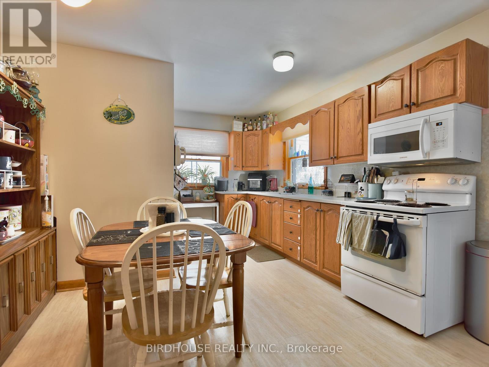 119 Regent Street, Kawartha Lakes, Ontario  K9V 3V7 - Photo 7 - X12888466