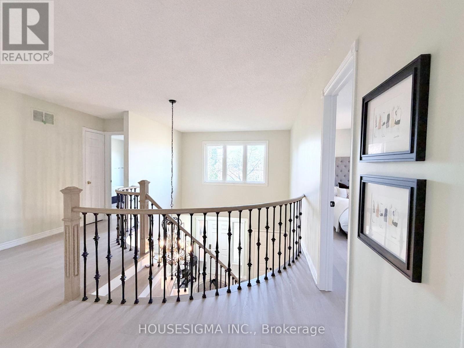 1404 Will Scarlett Drive, Oakville, Ontario  L6J 6S6 - Photo 28 - W13051438