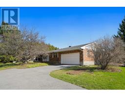 118 JUANITA AVENUE, Ottawa, Ontario