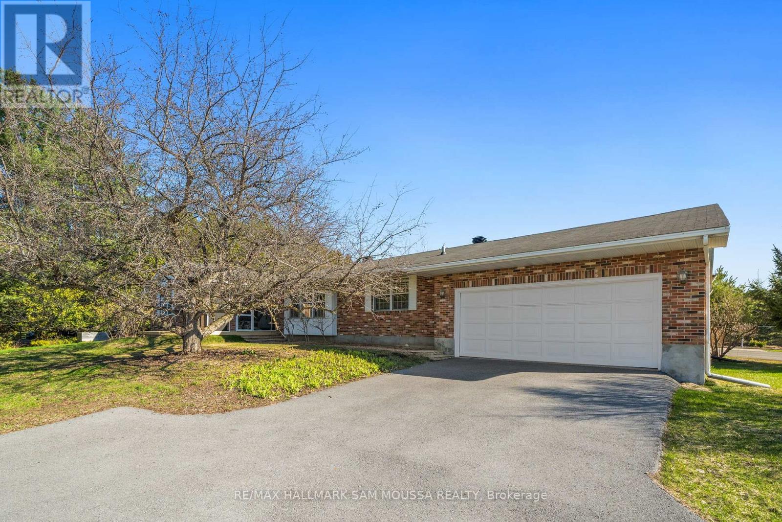 118 Juanita Avenue, Ottawa, Ontario  K0A 1L0 - Photo 3 - X13030058