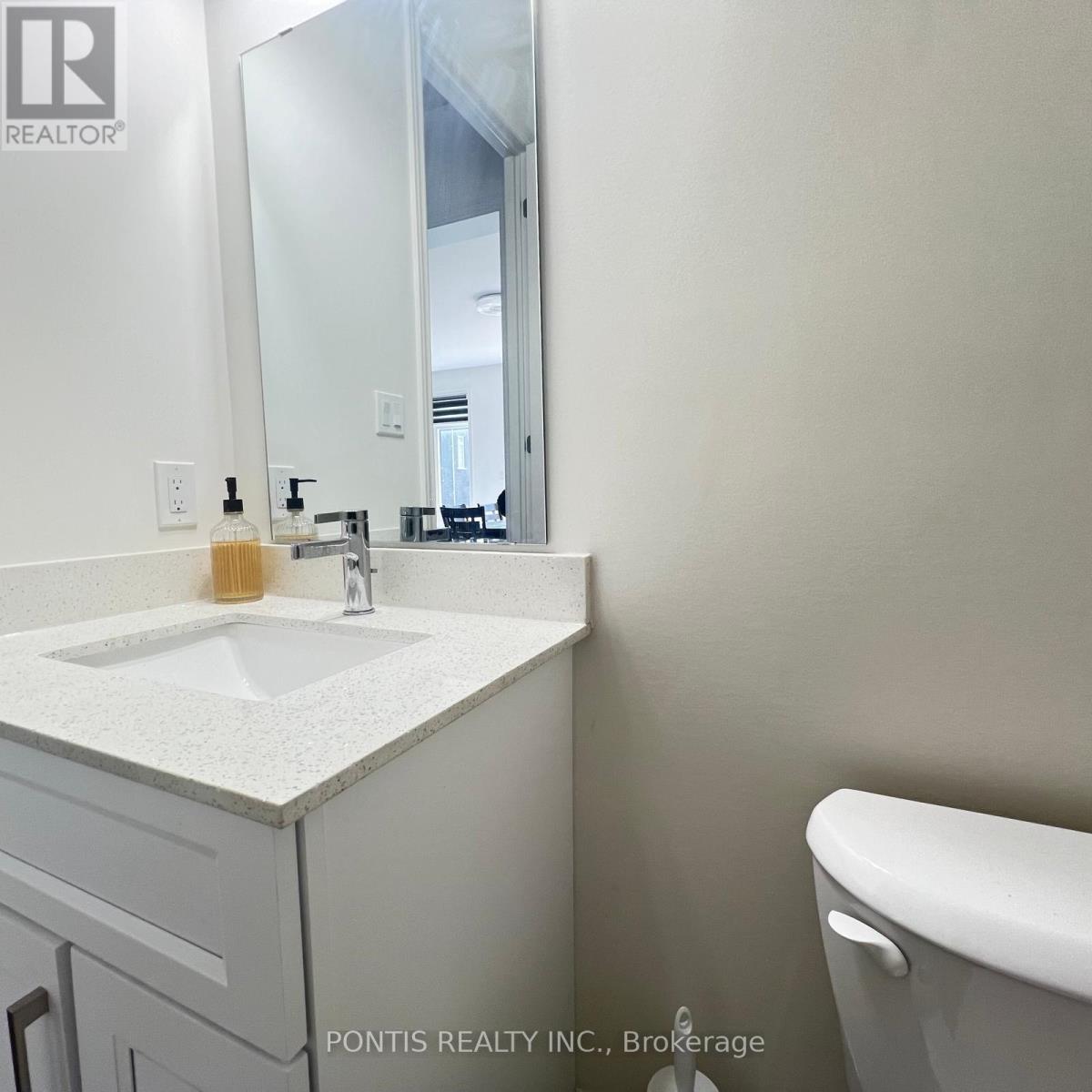 15 Indigo Way, Adjala-Tosorontio (Colgan), Ontario  L0G 1W0 - Photo 7 - N13064116