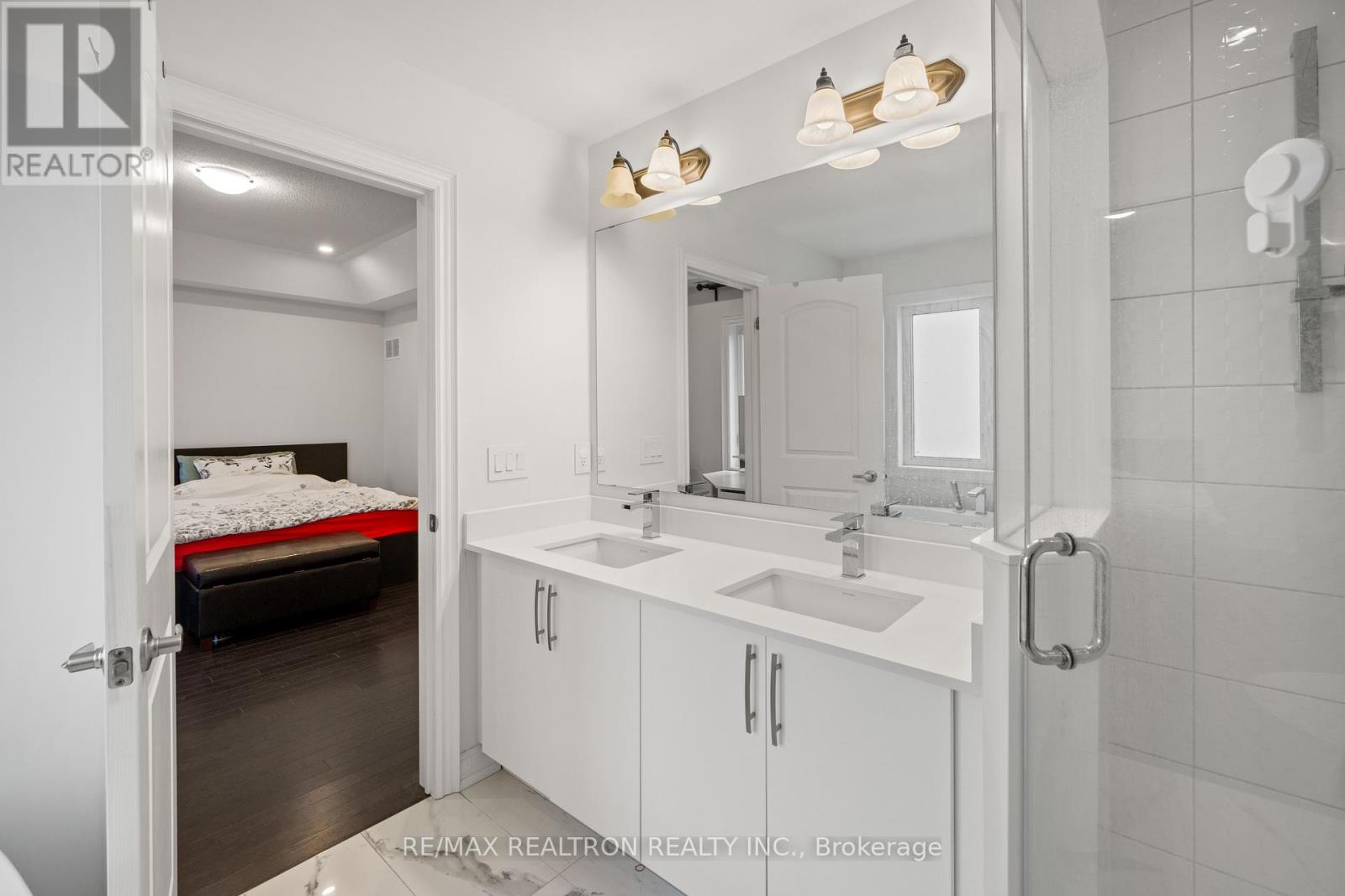 10 Neilly Terrace, Bradford West Gwillimbury, Ontario  L3Z 4K9 - Photo 28 - N13064258