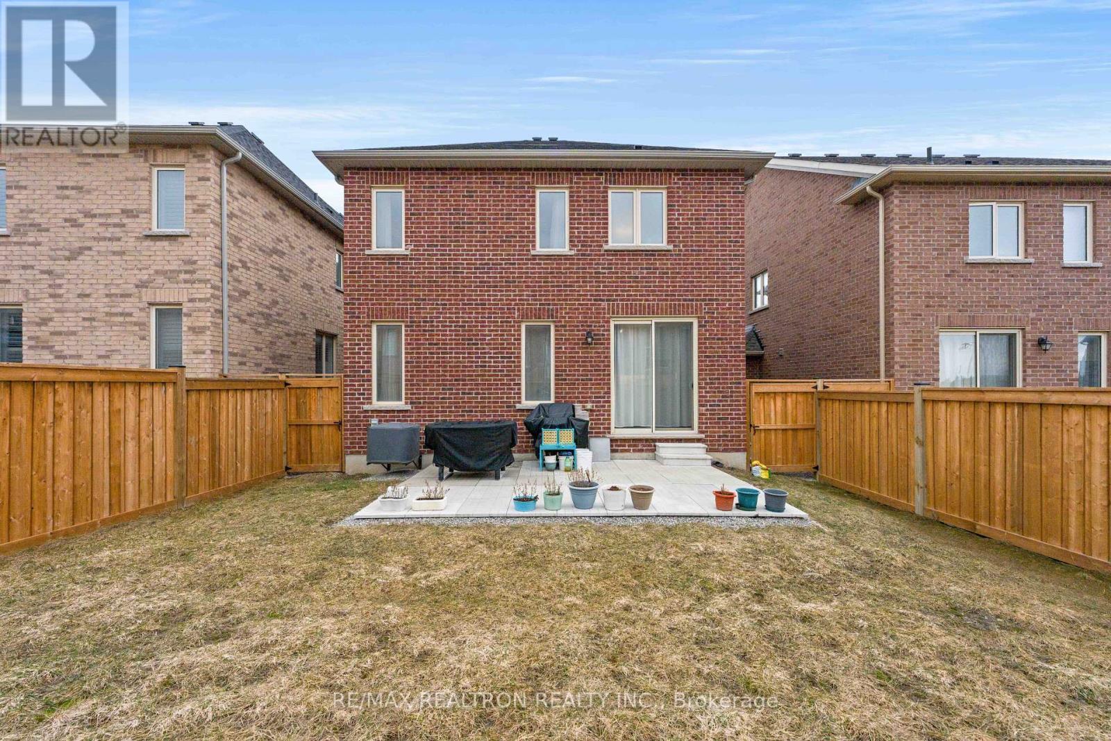 10 Neilly Terrace, Bradford West Gwillimbury, Ontario  L3Z 4K9 - Photo 45 - N13064258