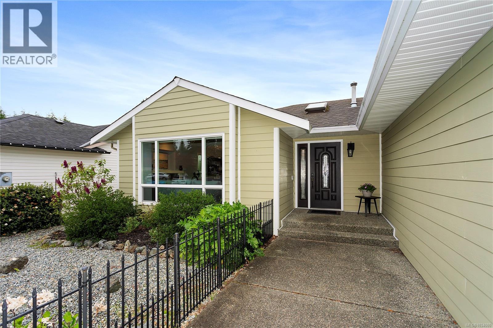 5845 Ralston Dr, Nanaimo, British Columbia  V9T 6C5 - Photo 2 - 1034080