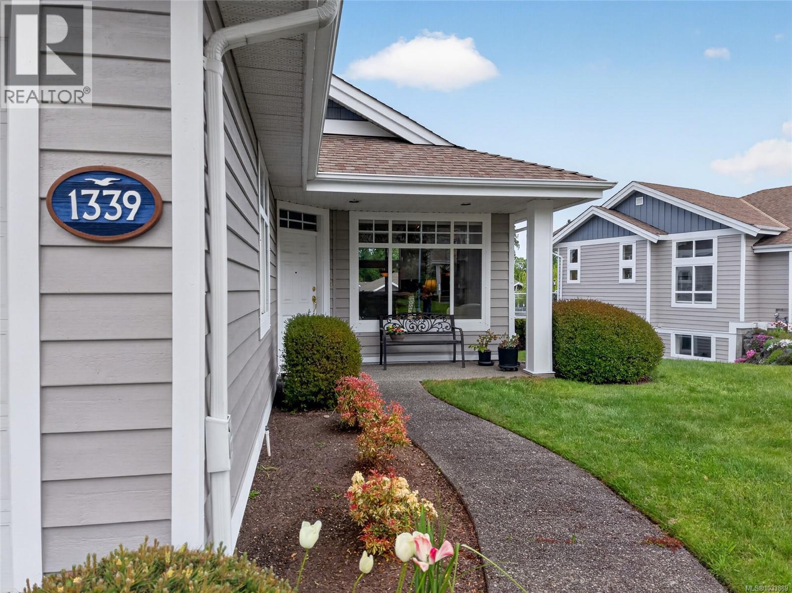 1339 Saturna Dr, Parksville, British Columbia  V2P 2T9 - Photo 2 - 1033889