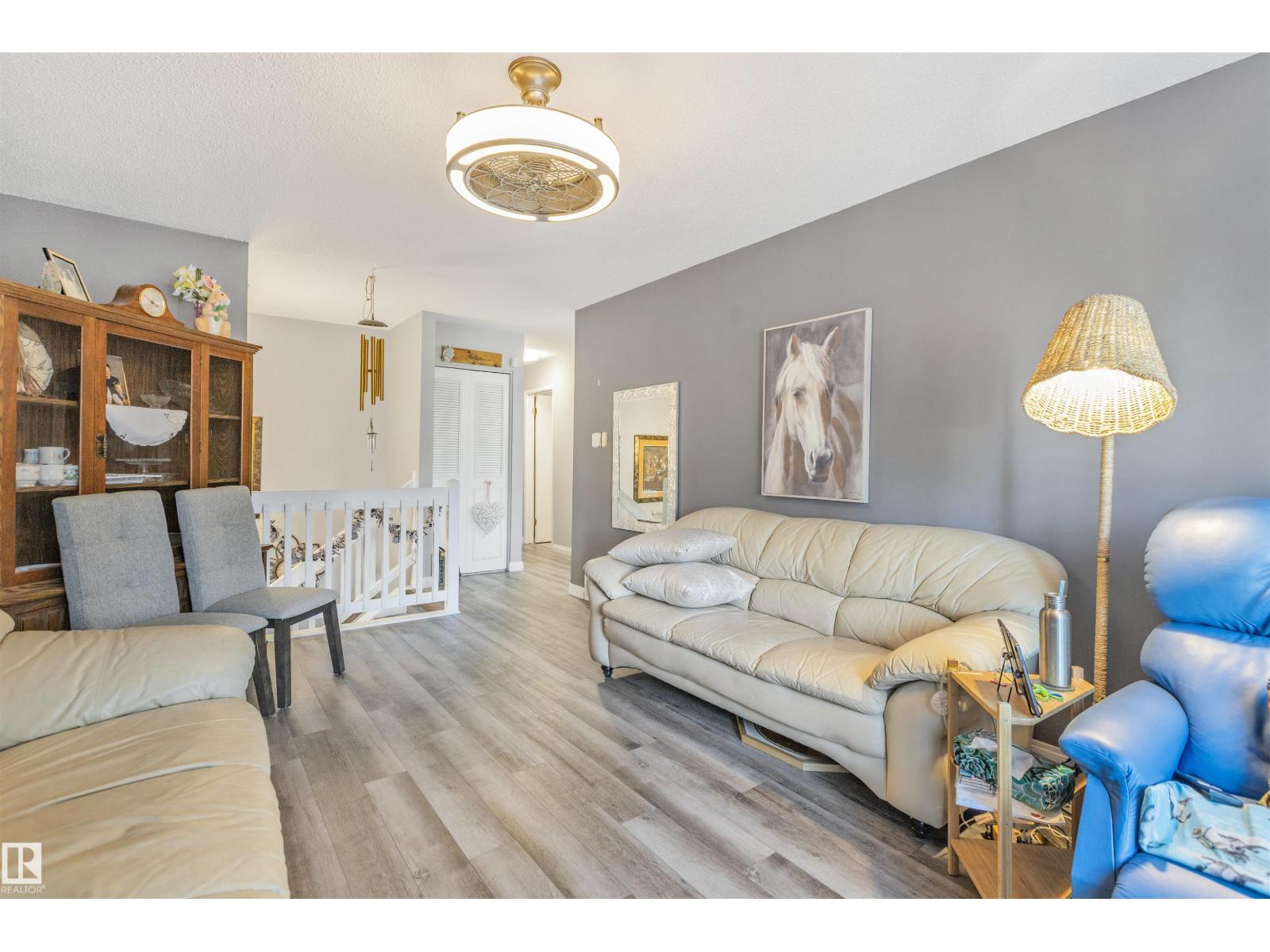 1619 Knottwood Rd N Nw, Edmonton, Alberta  T6K 2N3 - Photo 11 - E4484936