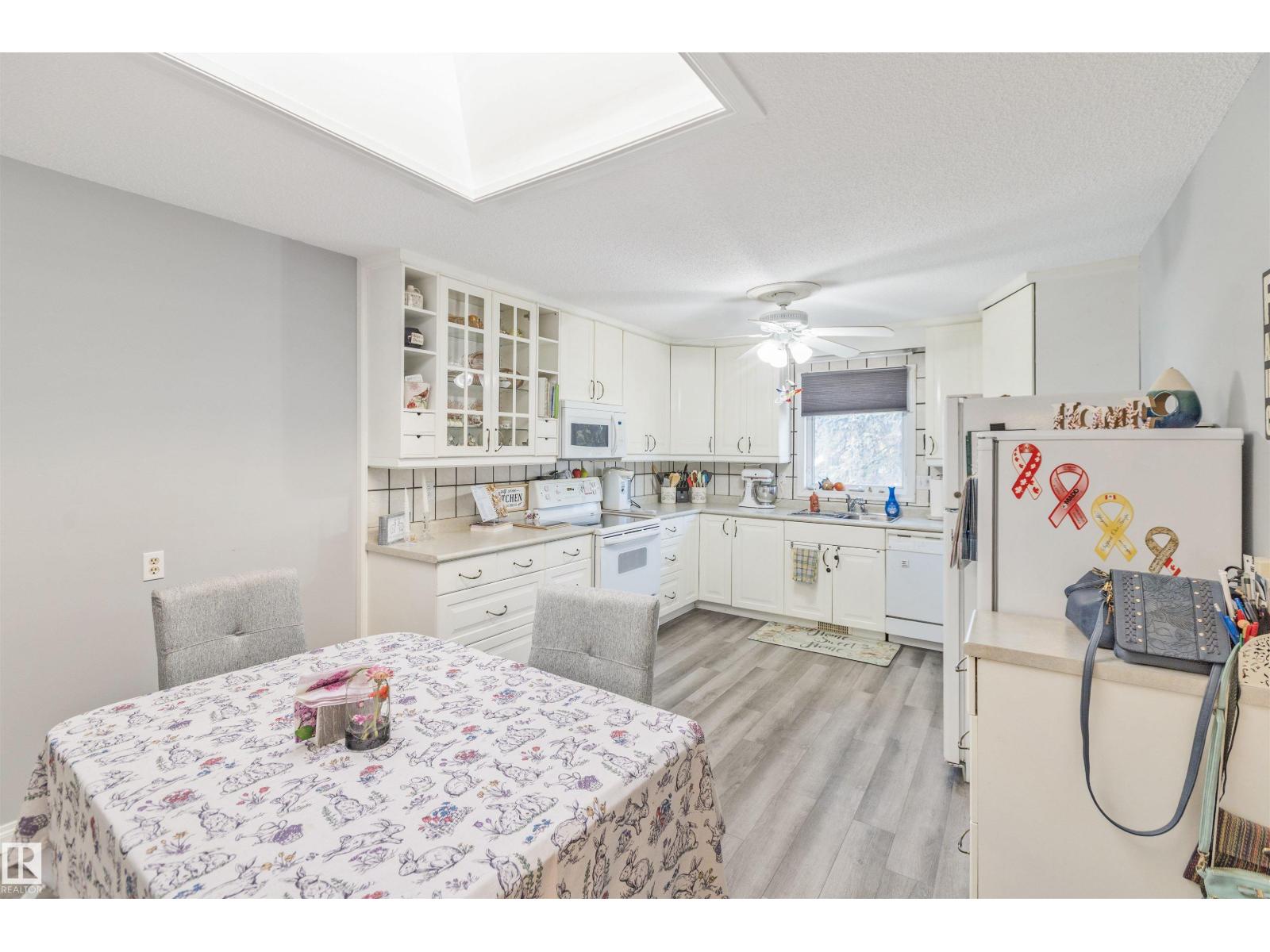 1619 Knottwood Rd N Nw, Edmonton, Alberta  T6K 2N3 - Photo 13 - E4484936