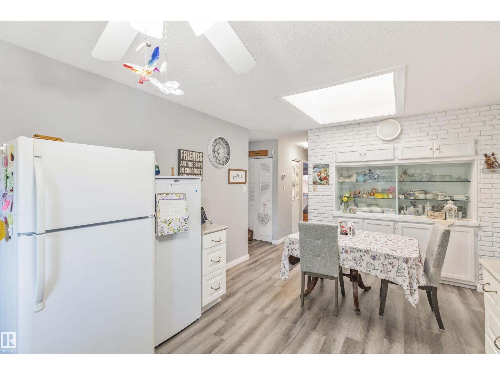 1619 Knottwood Rd N Nw, Edmonton, Alberta  T6K 2N3 - Photo 17 - E4484936