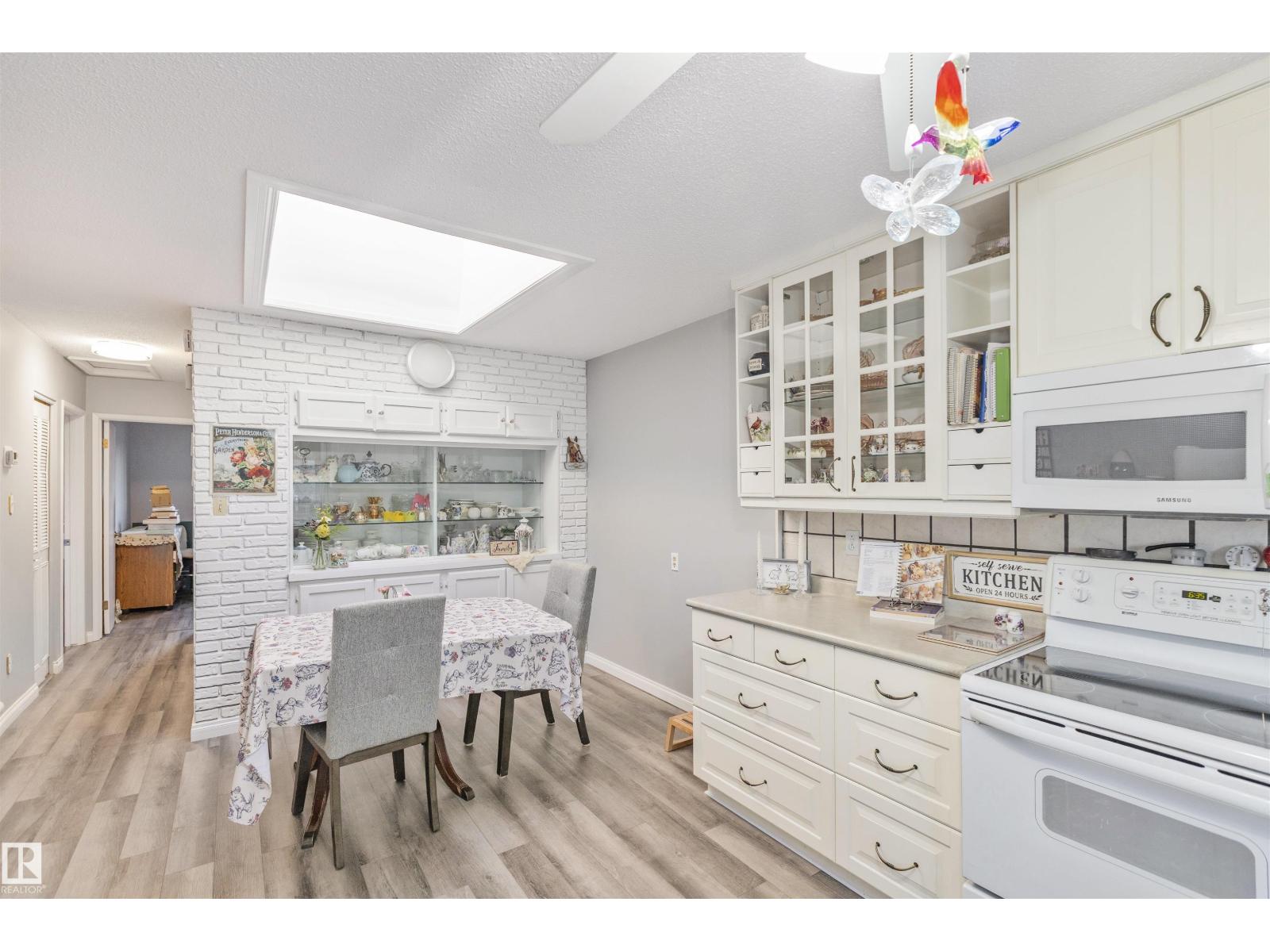 1619 Knottwood Rd N Nw, Edmonton, Alberta  T6K 2N3 - Photo 18 - E4484936