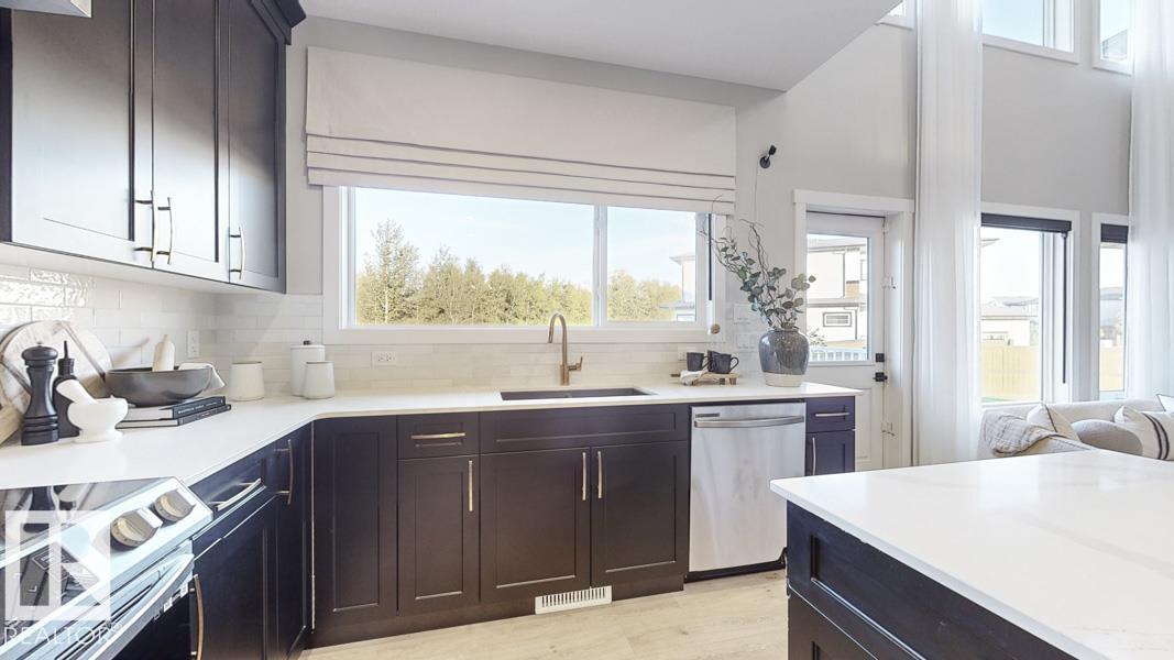 6339 175 Av Nw, Edmonton, Alberta  T5Y 4H2 - Photo 30 - E4484937