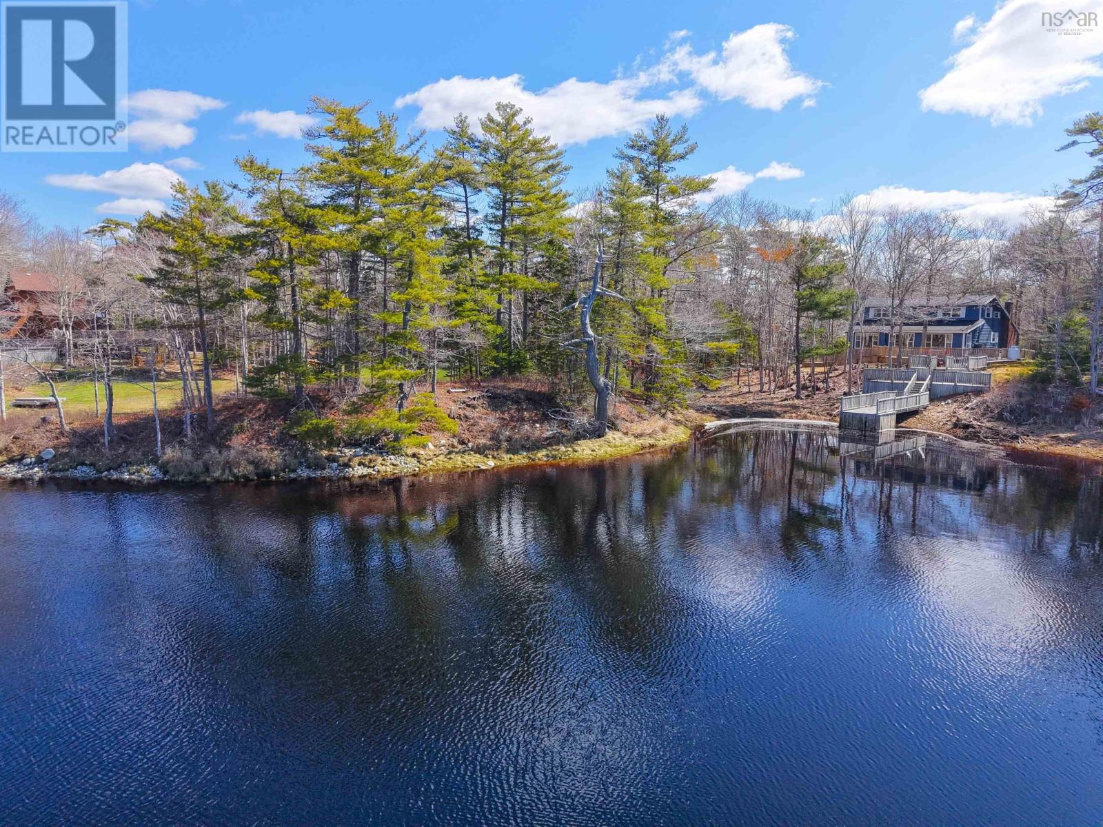 74 Mcgills Point Lane, Shelburne, Nova Scotia  B0T 1W0 - Photo 2 - 202608530