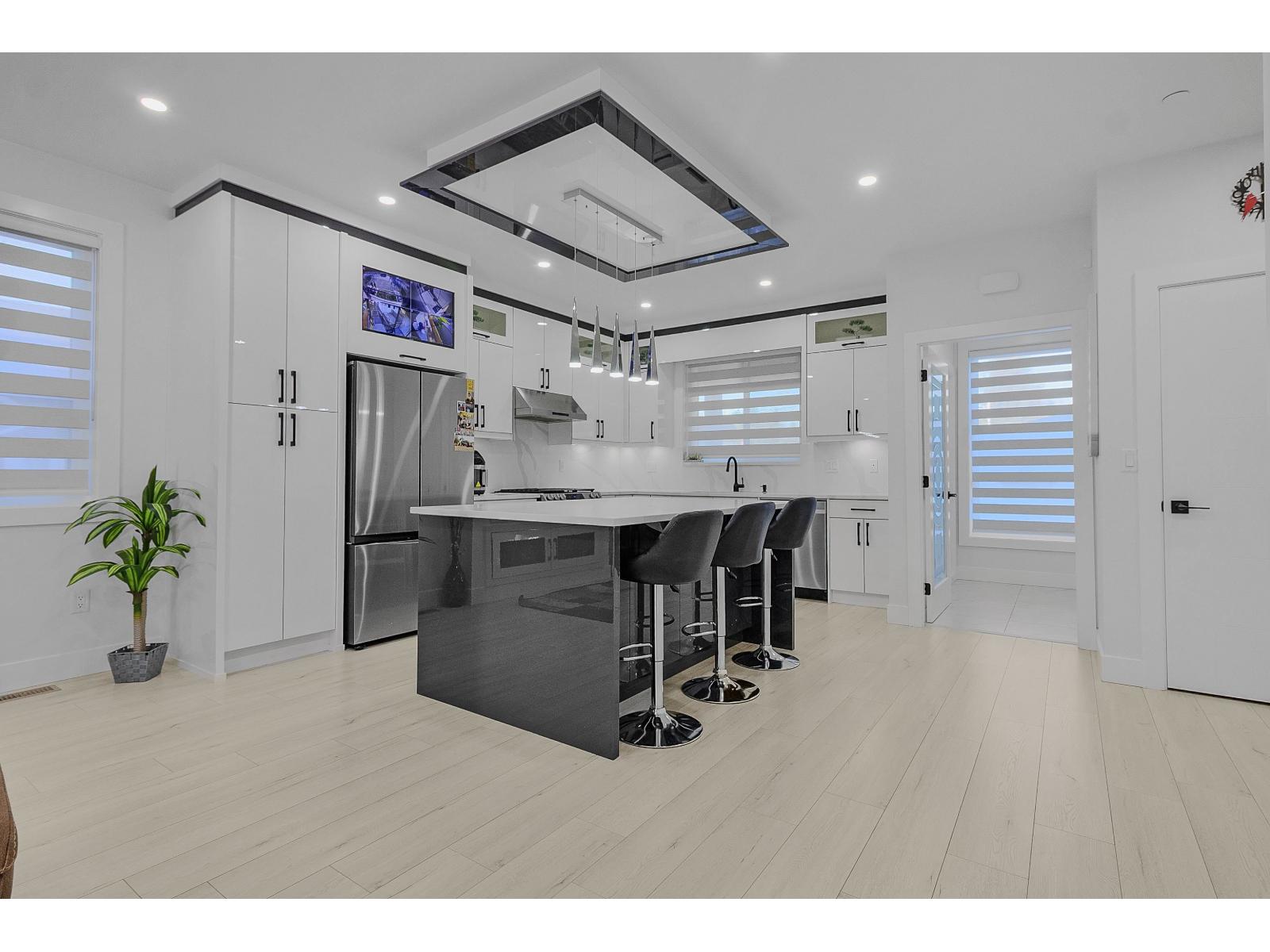 33225 5 Avenue, Mission, British Columbia  V2V 1V9 - Photo 12 - R3117181