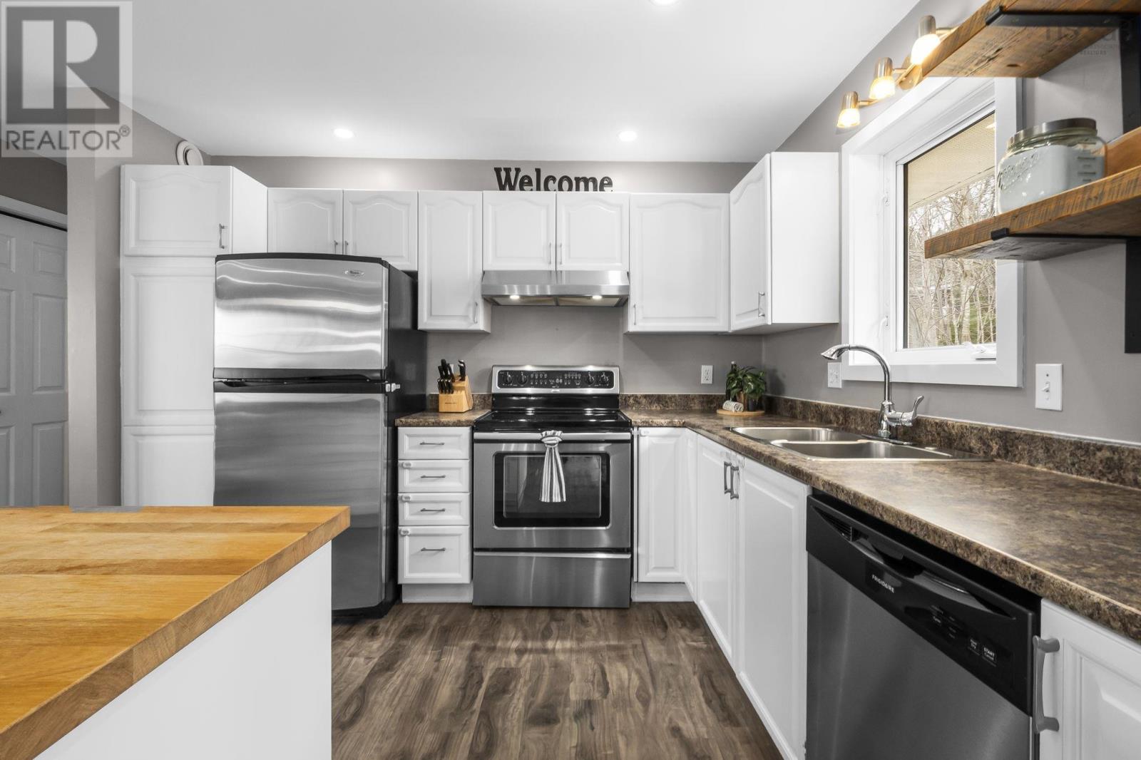 438 Colby Drive, Dartmouth, Nova Scotia  B2V 2K6 - Photo 13 - 202609172