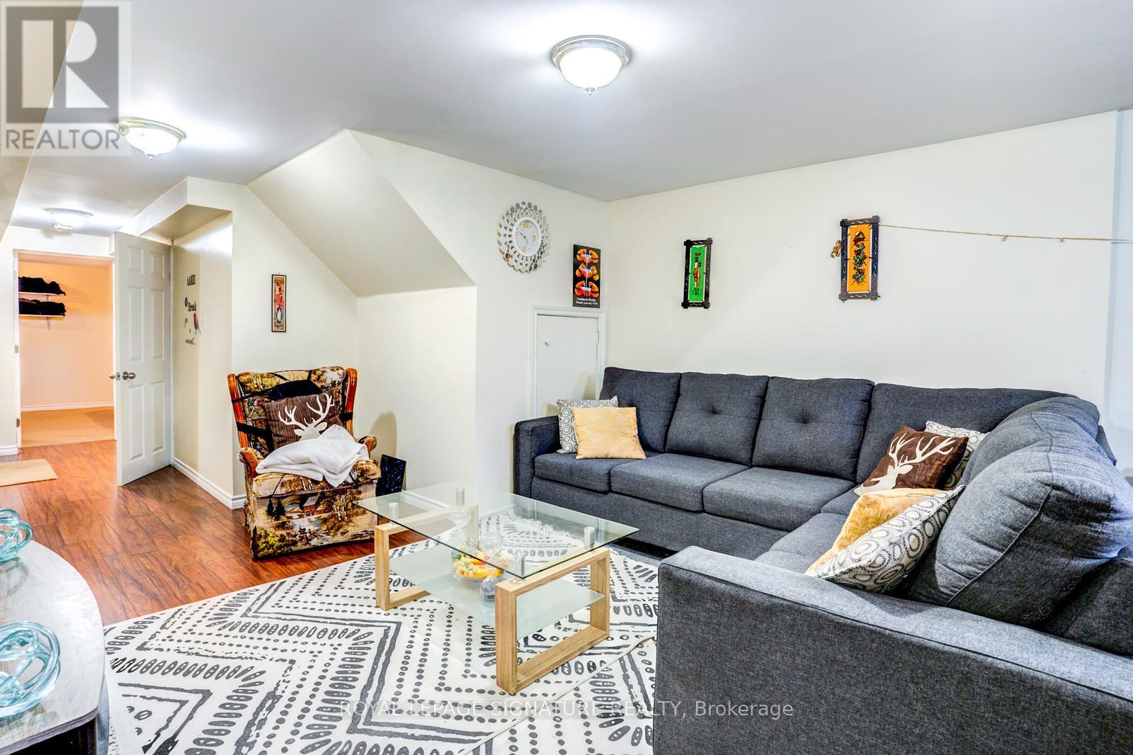 15 Epsom Downs Drive, Brampton, Ontario  L6T 1Y7 - Photo 18 - W13064156