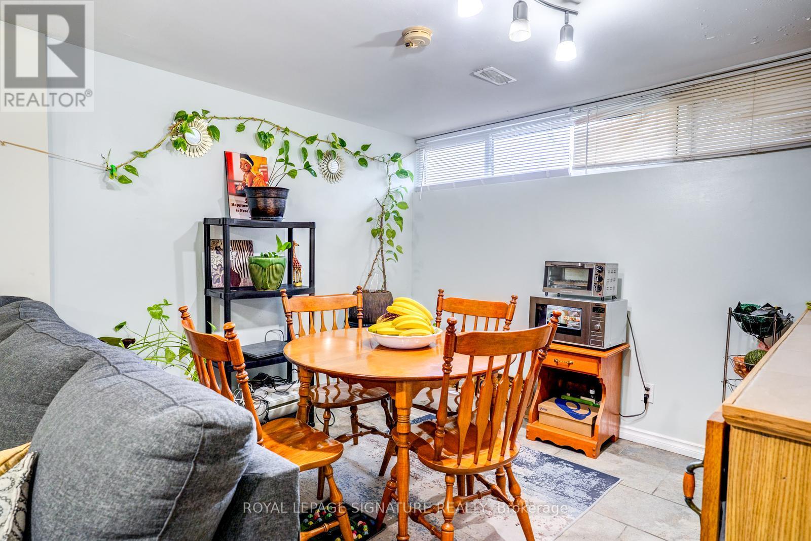15 Epsom Downs Drive, Brampton, Ontario  L6T 1Y7 - Photo 22 - W13064156