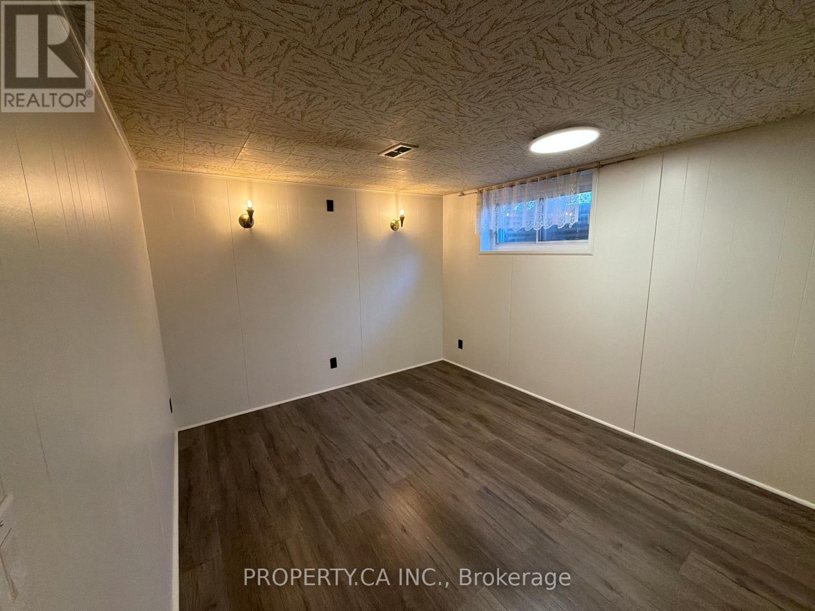 Lower - 3 Bondhead Place, Toronto (Thistletown-Beaumonde Heights), Ontario  M9V 2L9 - Photo 15 - W13064284
