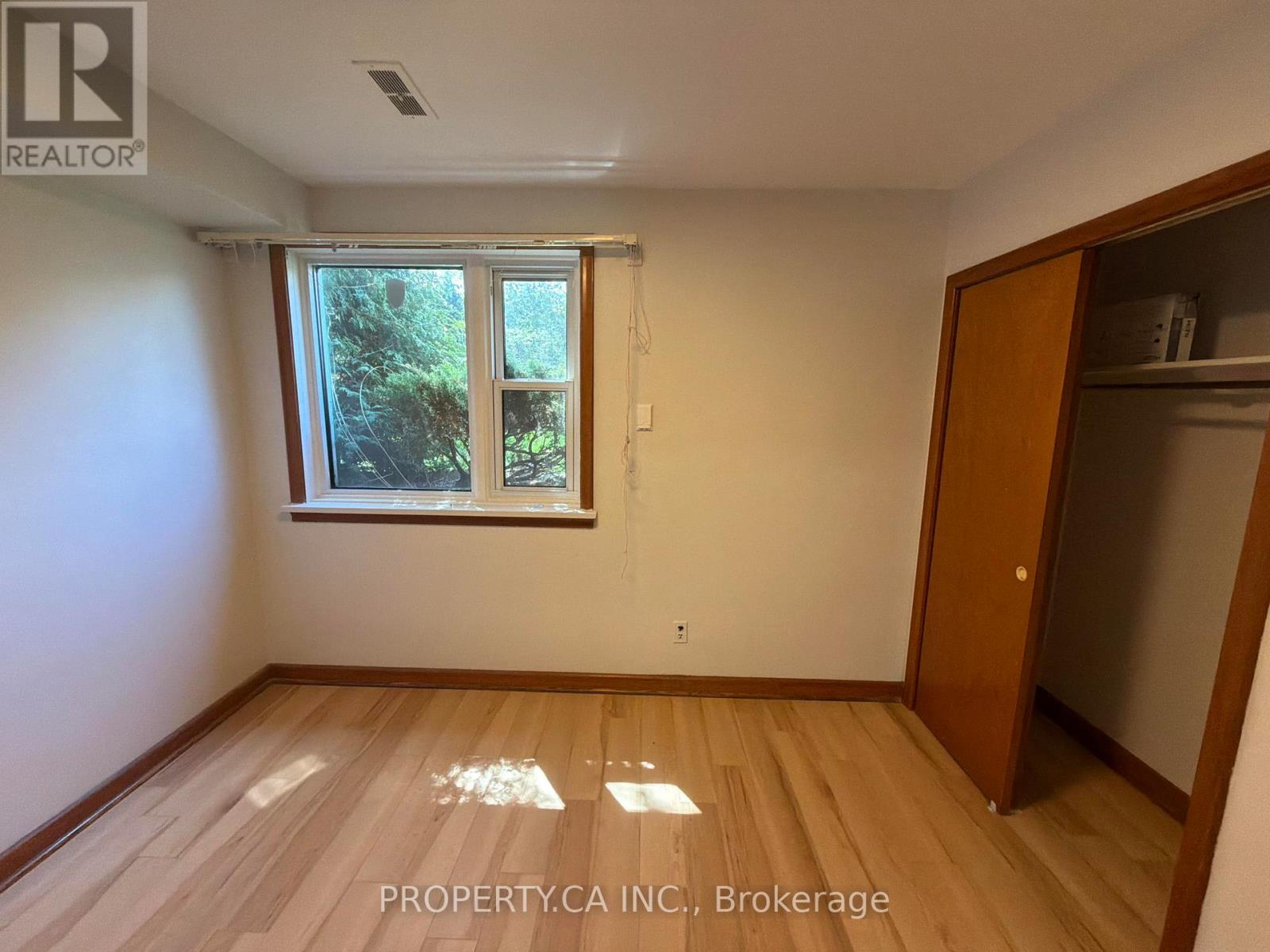 Lower - 3 Bondhead Place, Toronto (Thistletown-Beaumonde Heights), Ontario  M9V 2L9 - Photo 6 - W13064284