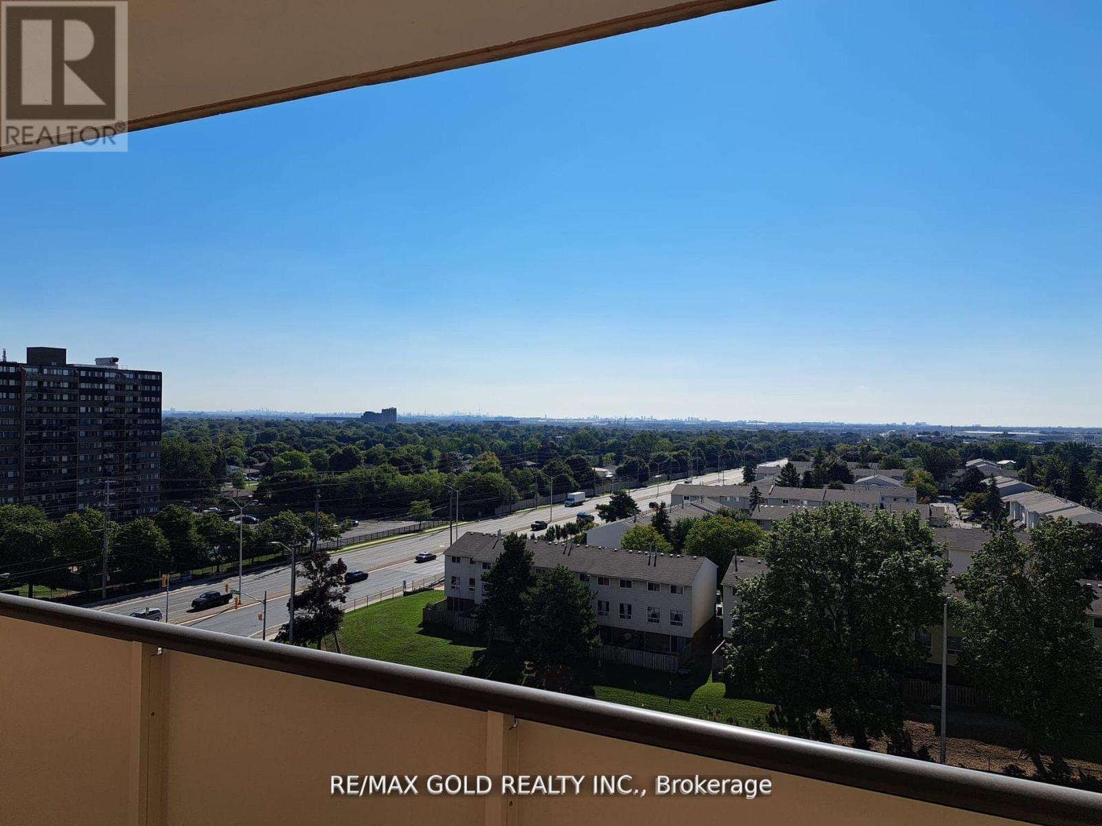 911 - 3 Lisa Street, Brampton, Ontario  L6T 4A2 - Photo 6 - W13064340