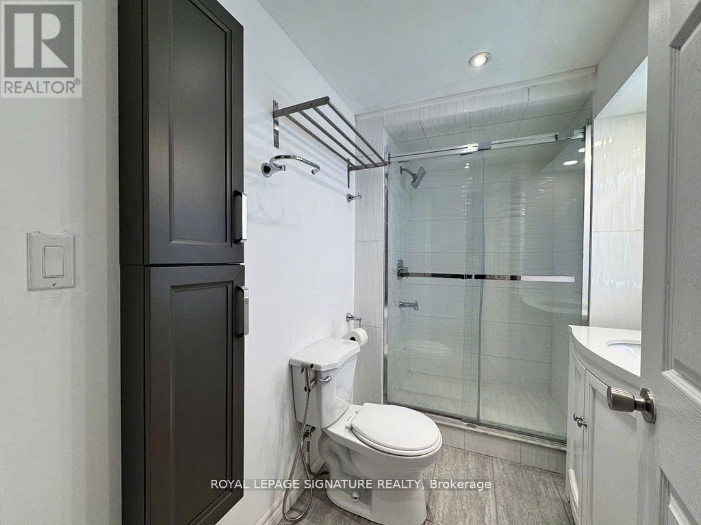 Bsmt - 285 Mississaga Street, Oakville, Ontario  L6L 6J8 - Photo 15 - W13064346