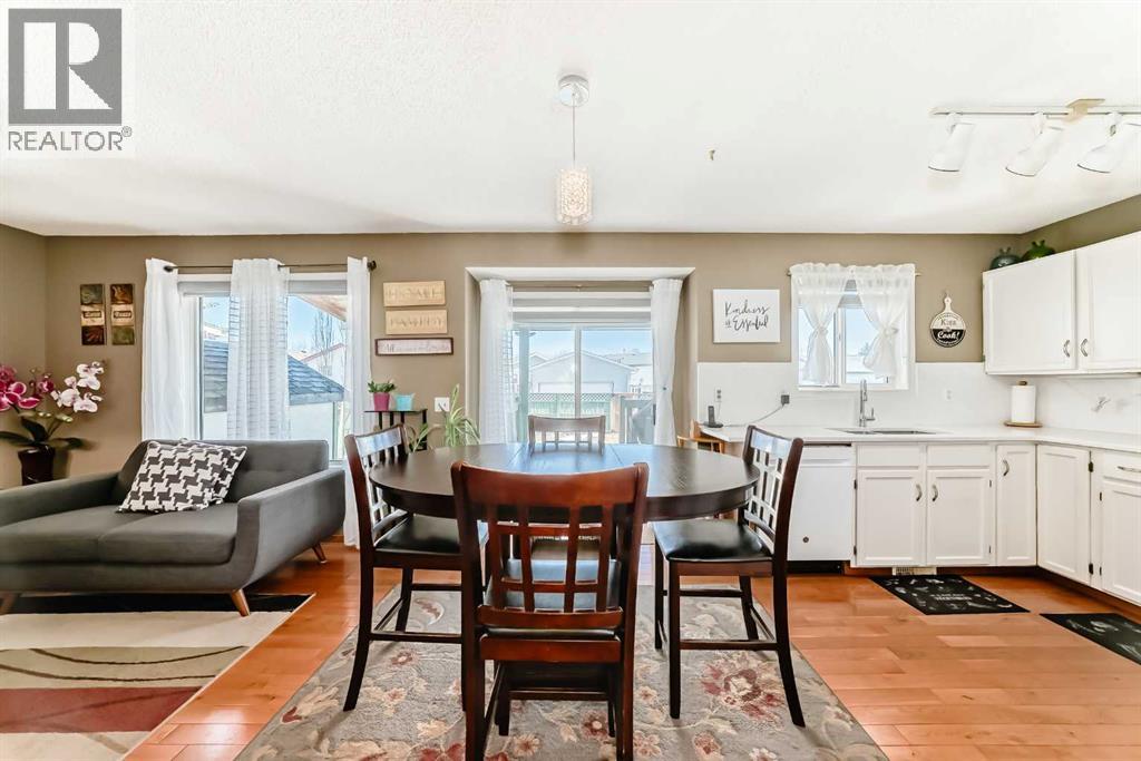 69 Applemont Place Se, Calgary, Alberta  T2A 7S3 - Photo 10 - A2299151