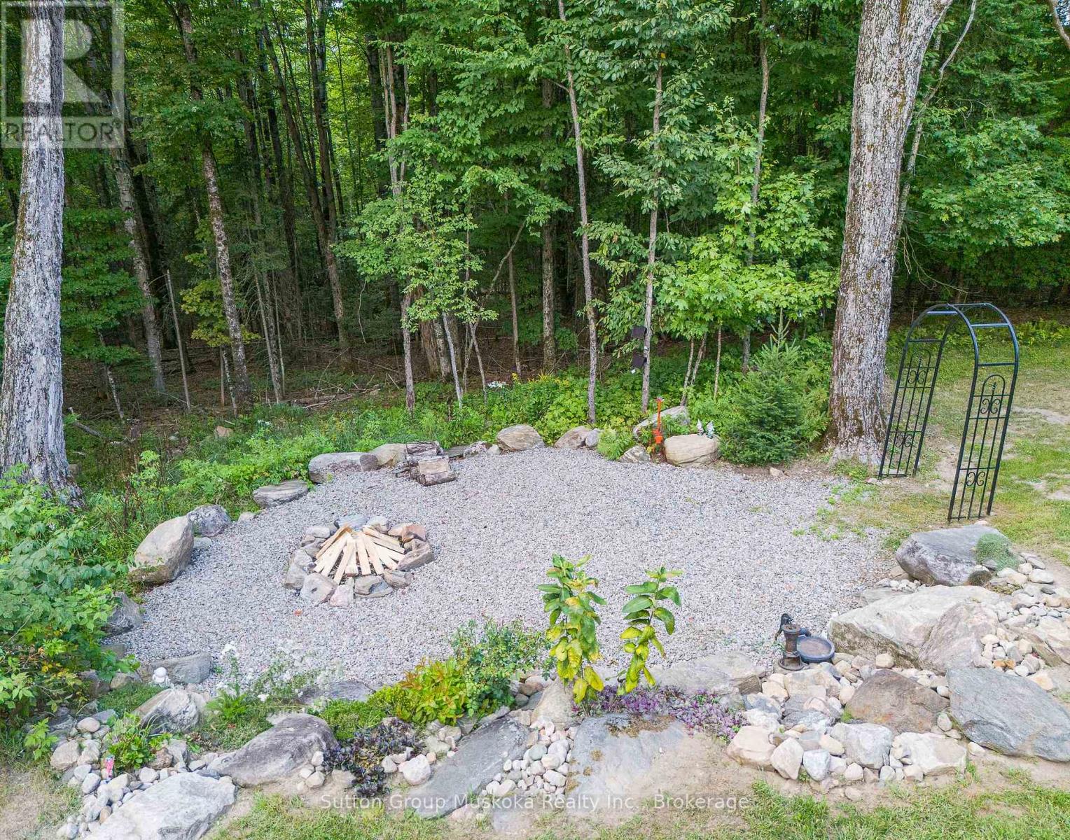 2602 Muskoka 10 Road, Huntsville, Ontario  P1H 2J3 - Photo 49 - X12965342