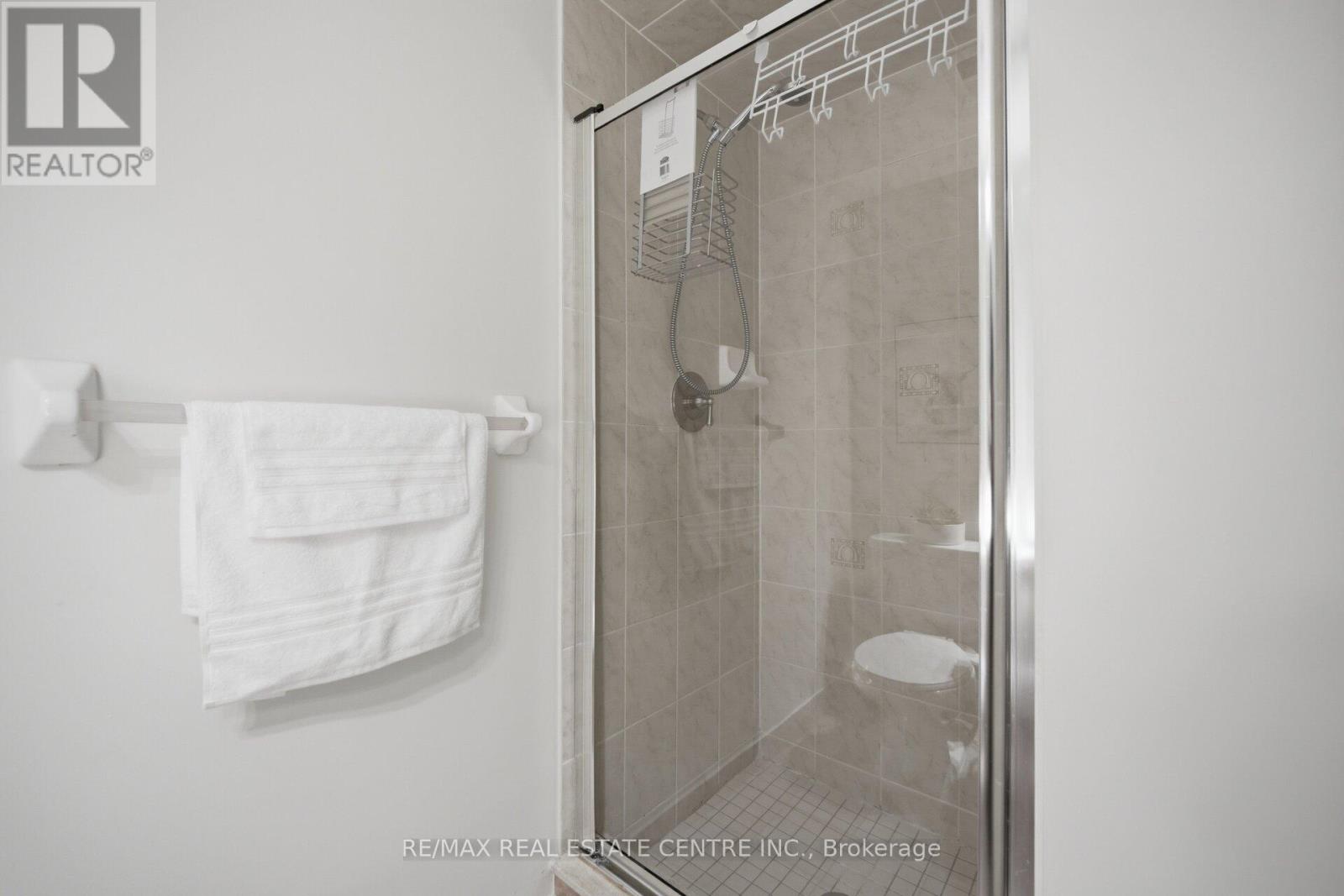 2104 - 61 Town Centre Court, Toronto, Ontario  M1P 5C5 - Photo 19 - E13054080