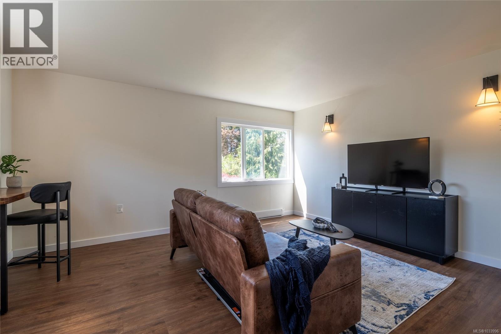 715 Middleton St, Saanich, British Columbia  V9A 2E1 - Photo 28 - 1033996