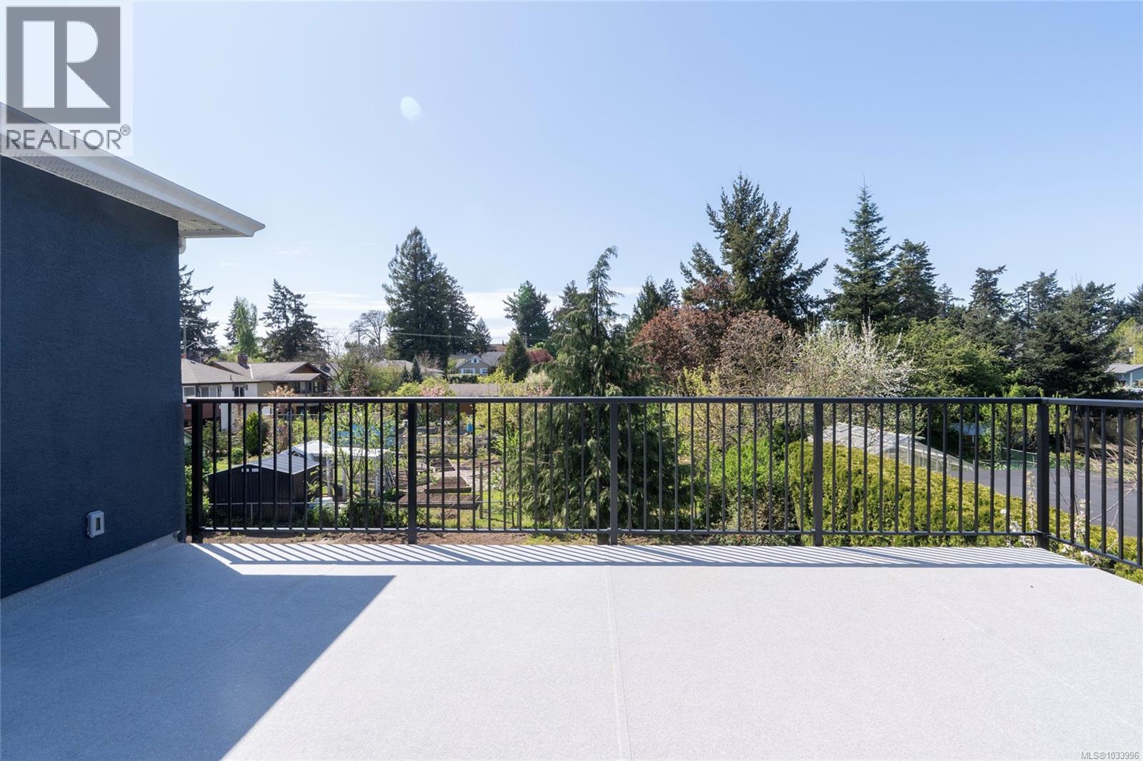 715 Middleton St, Saanich, British Columbia  V9A 2E1 - Photo 42 - 1033996