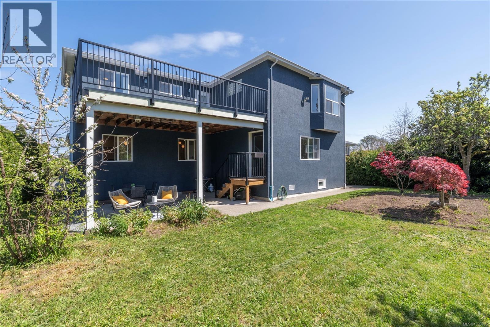 715 Middleton St, Saanich, British Columbia  V9A 2E1 - Photo 45 - 1033996