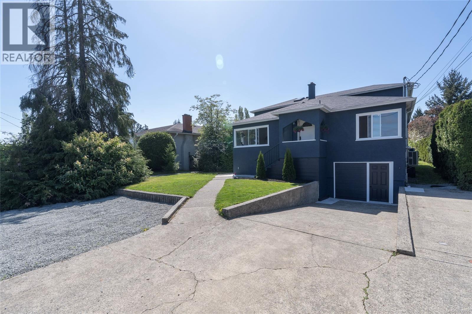 715 Middleton St, Saanich, British Columbia  V9A 2E1 - Photo 49 - 1033996